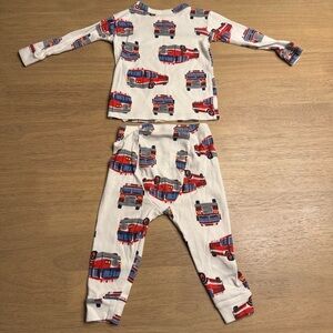 GAP Kids Fire Truck Pajama Set 12-18M